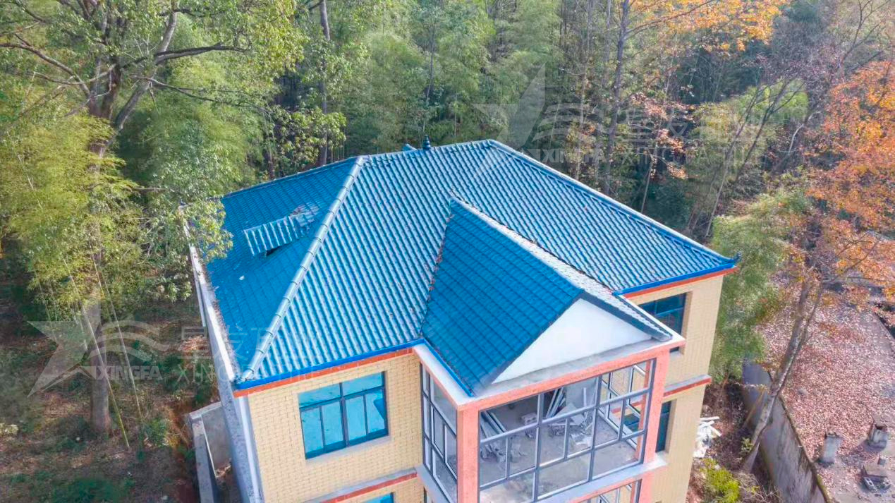 農(nóng)村老舊房屋改造翻新，眾人都首選合成樹脂瓦的真實原因？