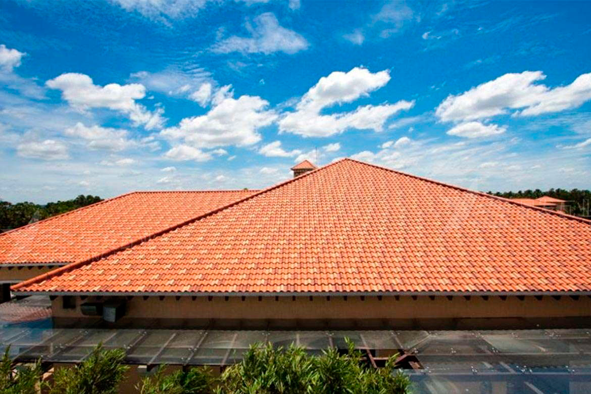 合成樹(shù)脂瓦能夠取代傳統(tǒng)瓦片的獨(dú)特性能優(yōu)勢(shì)？