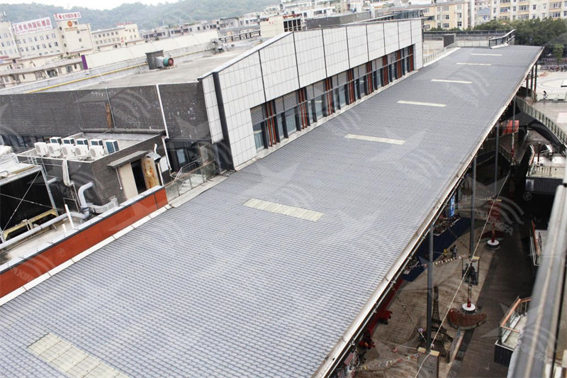 蓋工業(yè)廠房必看！彩鋼瓦vs.樹脂瓦，哪個(gè)更耐用？